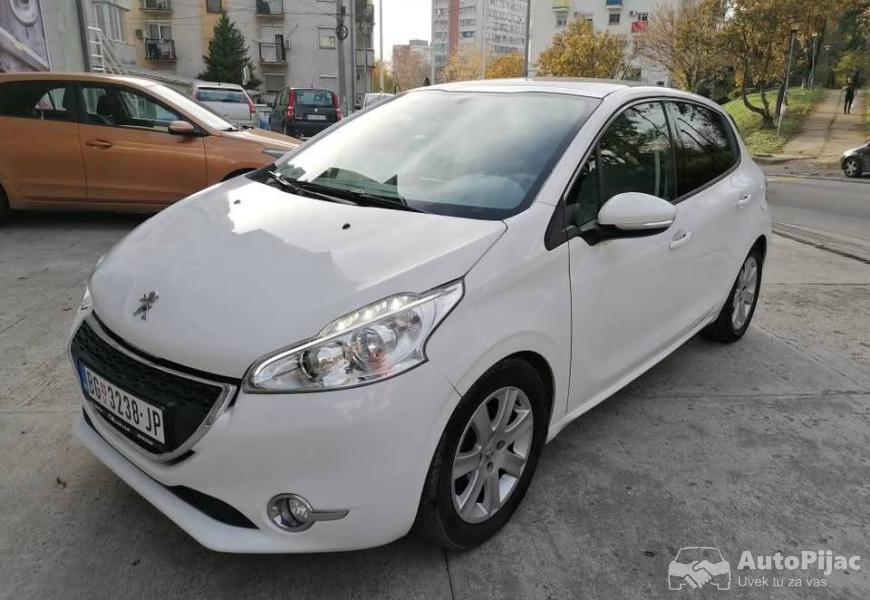 peugeot_208_allure_16ehdi_2_polovni_automobili_autopijac.rs