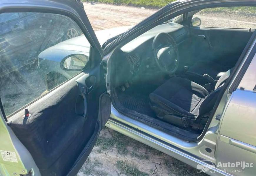 opel_vektra_b_nije_reg_top_stanje_hitno_prodaja_br_4_polovni_automobili_autopijac.rs