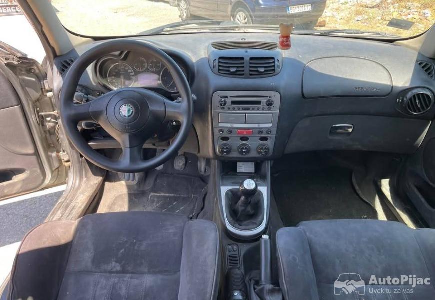 alfa_147_10_polovni_automobili_autopijac.rs