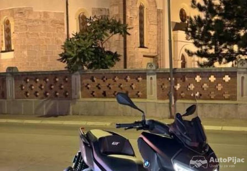 bmw_c400gt_1_polovni_automobili_autopijac.rs