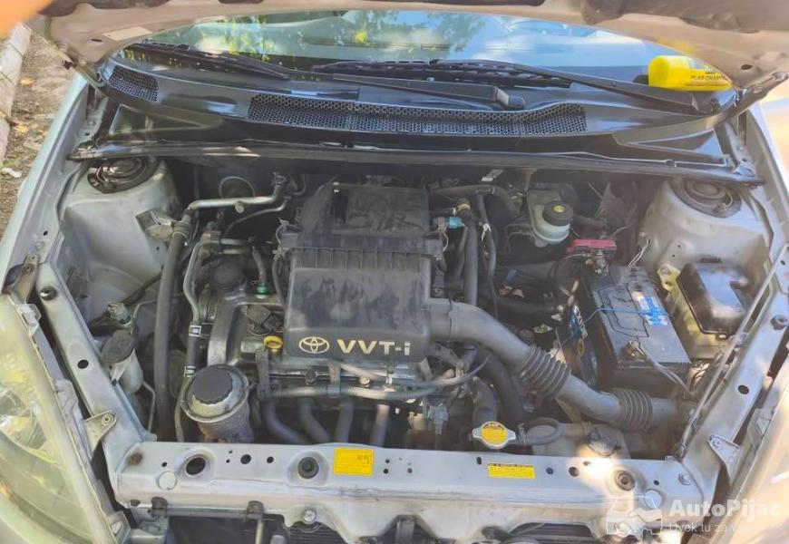 na_prodaju_toyota_yaris_14_polovni_automobili_autopijac.rs