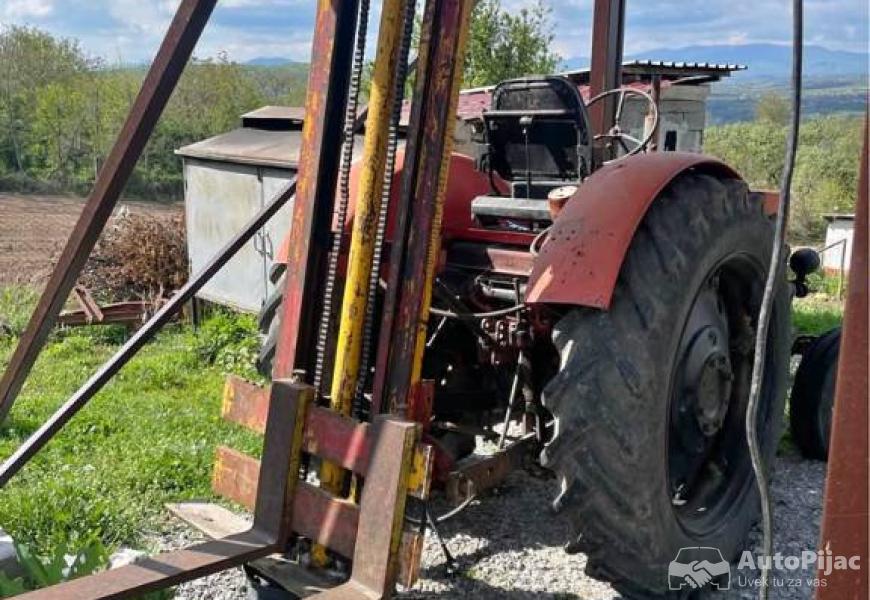 traktor_viljuskar_plugovi_1_polovni_automobili_autopijac.rs