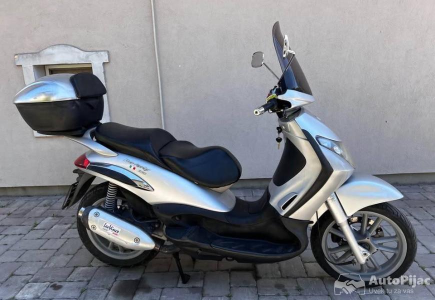 piaggio_beverly_250_2_polovni_automobili_autopijac.rs
