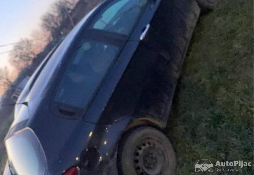 alfa_147_19_jdt_motor_prefektan_300_fiksno_fiksno_9_polovni_automobili_autopijac.rs