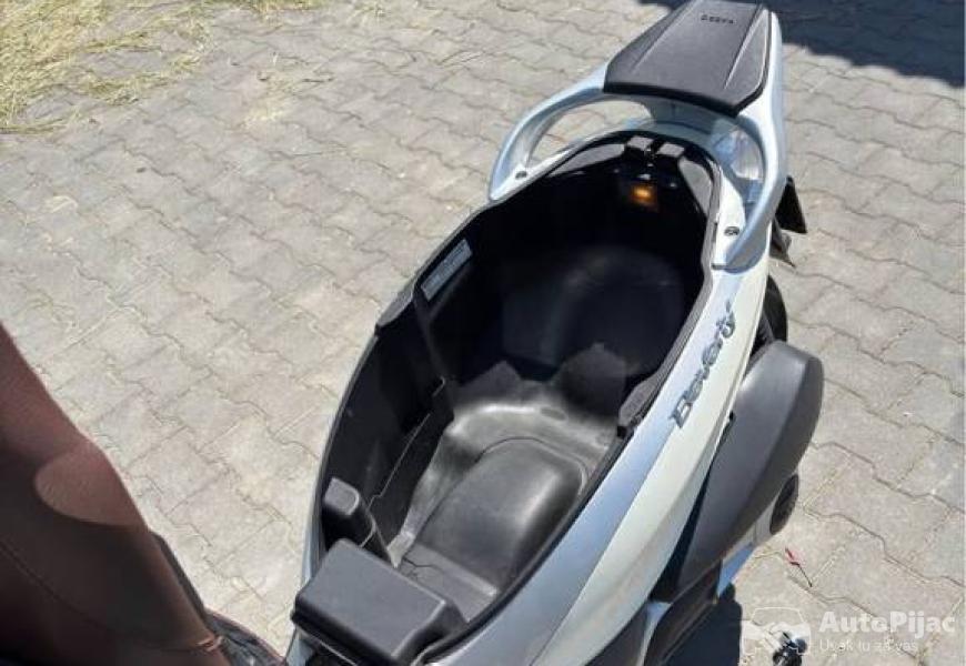 piaggio_beverly_300ie_9_polovni_automobili_autopijac.rs