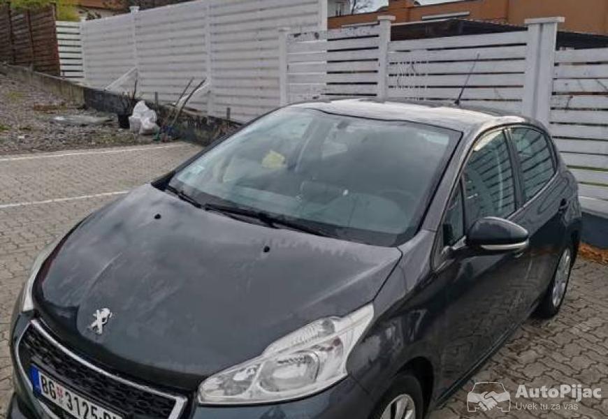 peugoet_208_12_benzin_2014_reg_2_polovni_automobili_autopijac.rs