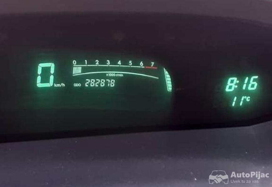 2008_toyota_yaris_12_polovni_automobili_autopijac.rs