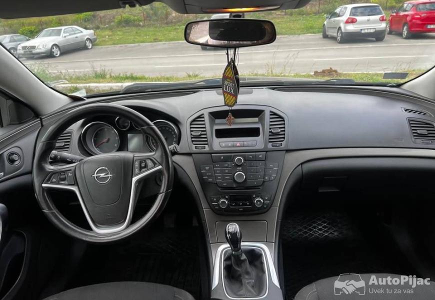 opel_insignia_5_polovni_automobili_autopijac.rs