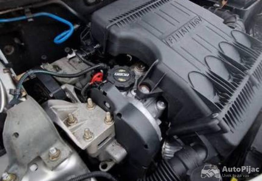 fiat_punto_2001_10_polovni_automobili_autopijac.rs