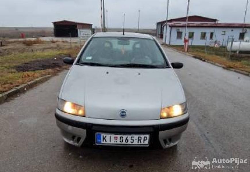 fiat_punto_2001_4_polovni_automobili_autopijac.rs