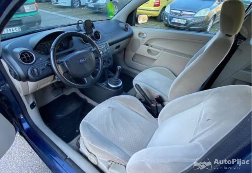 ford_fiesta_automatic_6_polovni_automobili_autopijac.rs