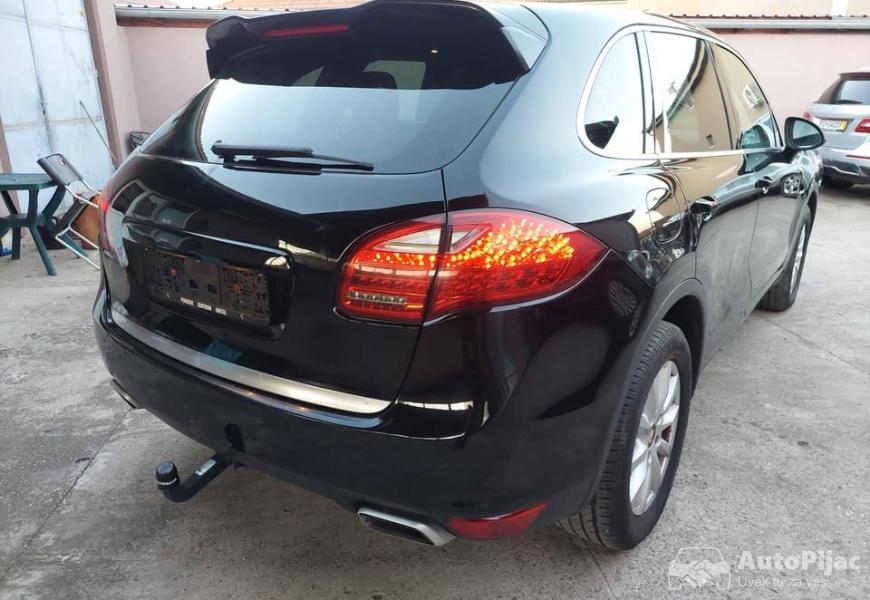 2011_porsche_cayenne_3otdi_full_kes_11_polovni_automobili_autopijac.rs