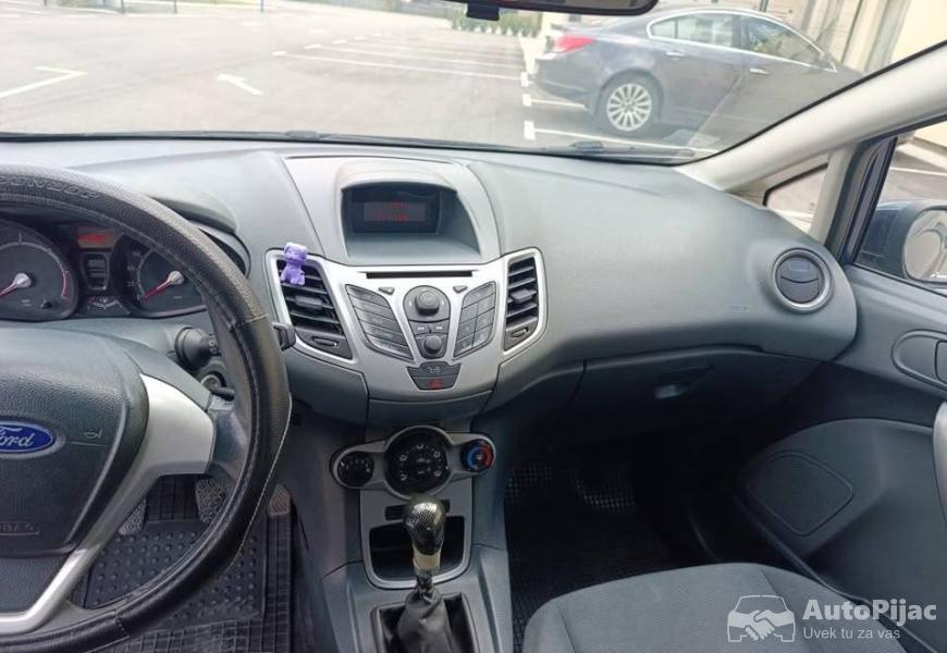 ford_fiesta_2011god_9_polovni_automobili_autopijac.rs