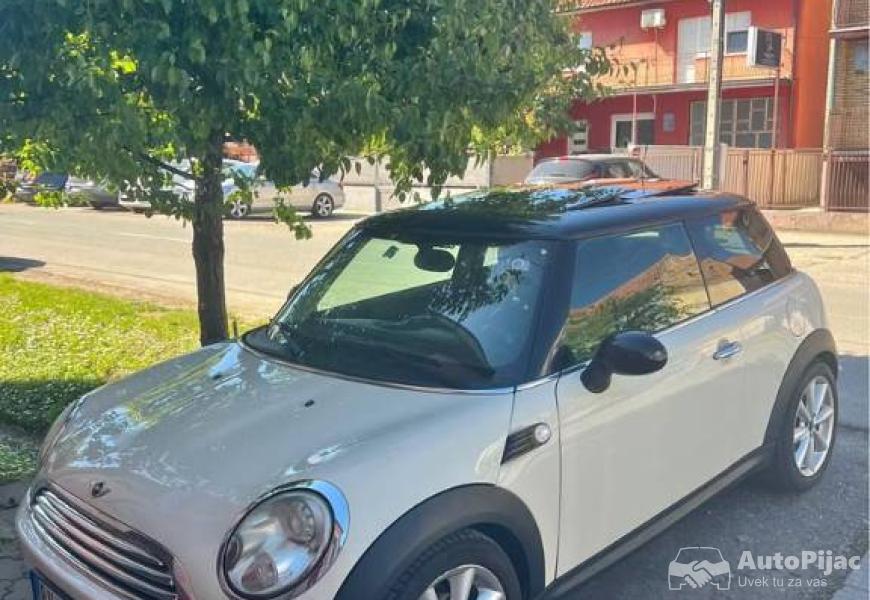 mini_cooper_pano_koza_xenon_1_polovni_automobili_autopijac.rs