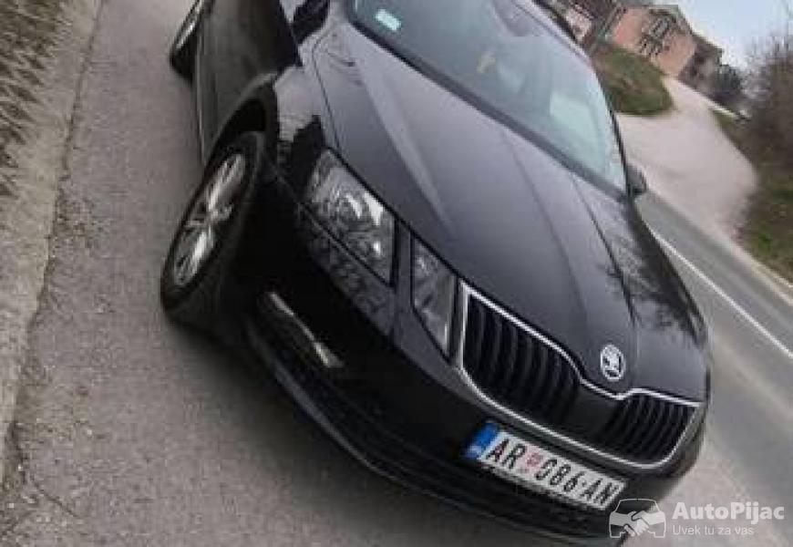 skoda_oktavia_16_tdi_dsg_2_polovni_automobili_autopijac.rs