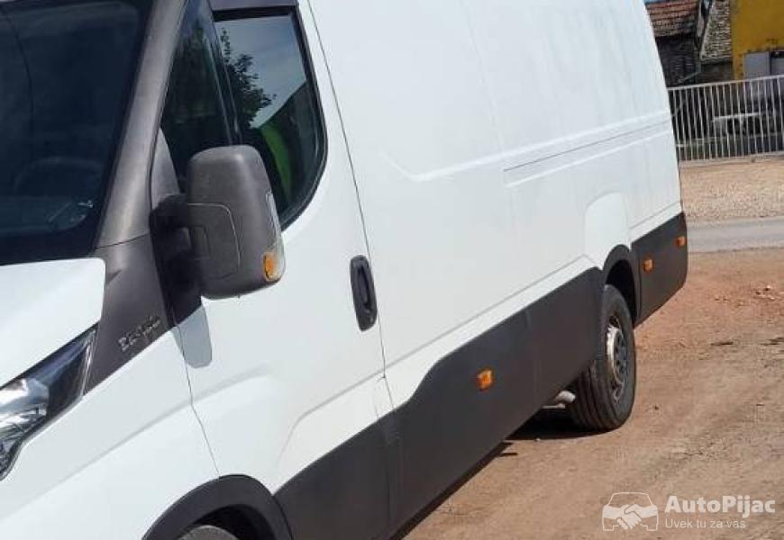 iveko_daily_kombi_2_polovni_automobili_autopijac.rs