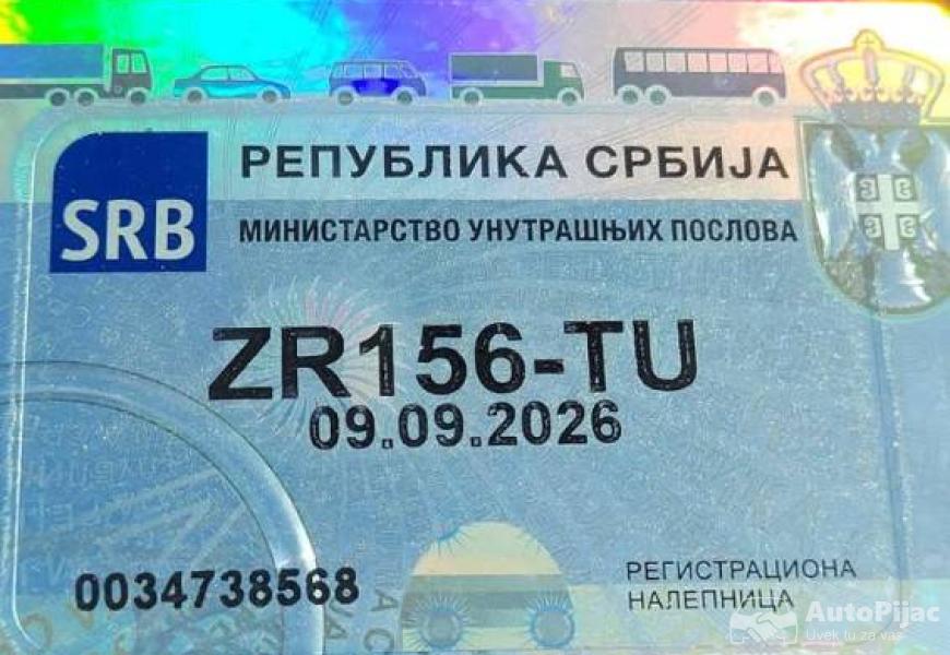iveko_daily_kombi_7_polovni_automobili_autopijac.rs
