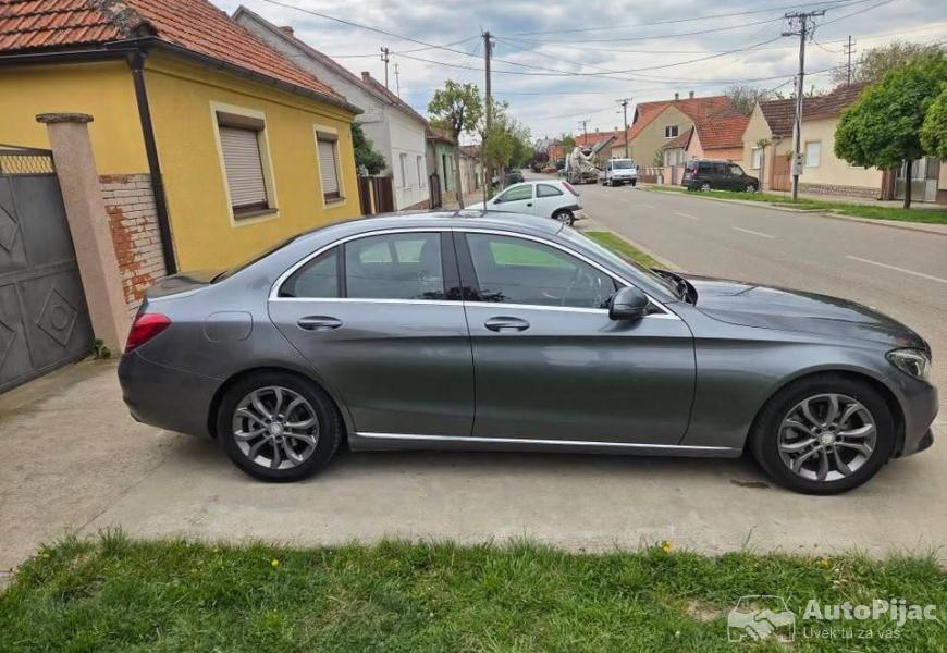 mercedes_c180d_2017god_vlasnici_6_polovni_automobili_autopijac.rs