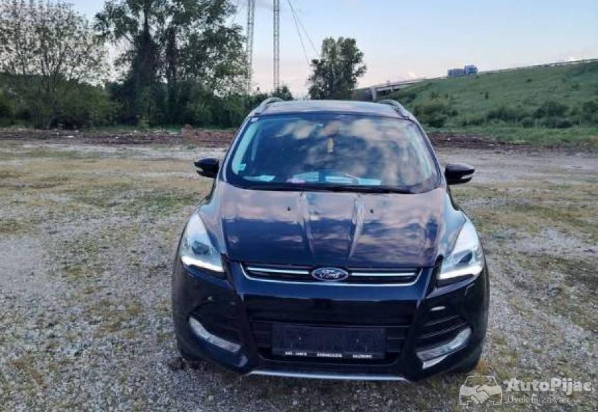 prodajem_dzip_ford_kuga_titanijum_2015_godiste_top_1_polovni_automobili_autopijac.rs