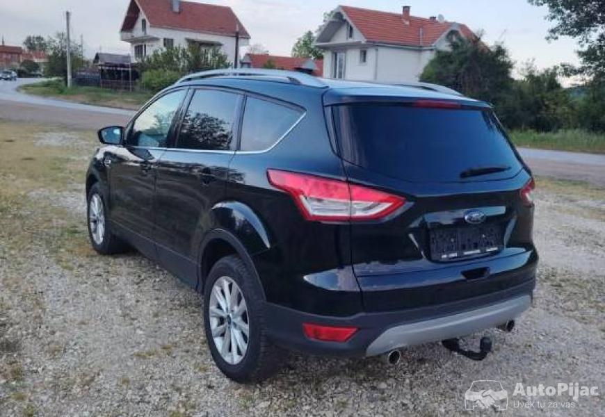 prodajem_dzip_ford_kuga_titanijum_2015_godiste_top_2_polovni_automobili_autopijac.rs