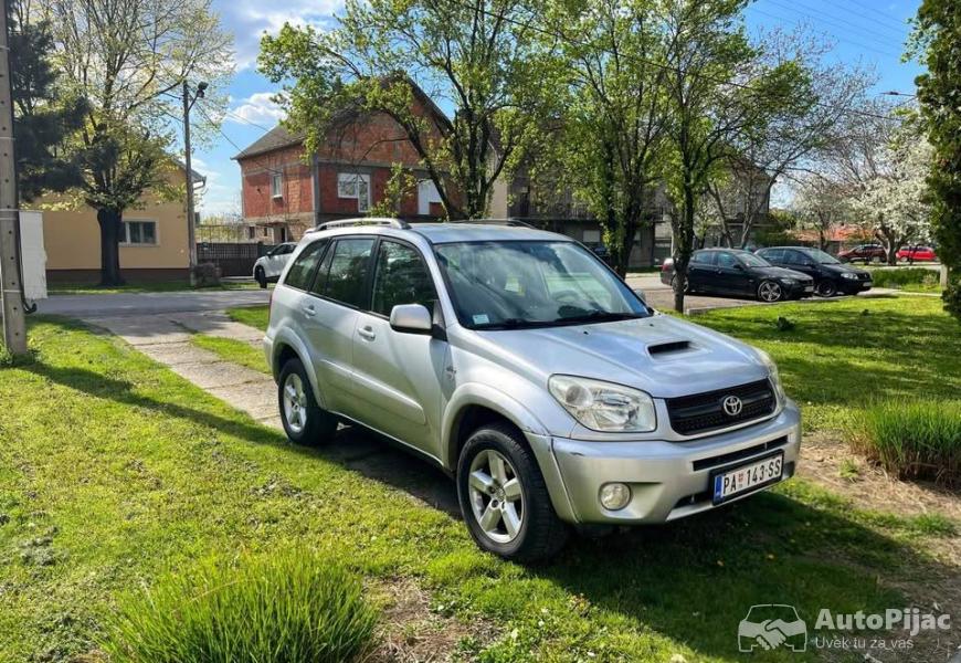 toyota_rav4_4x4_3_polovni_automobili_autopijac.rs