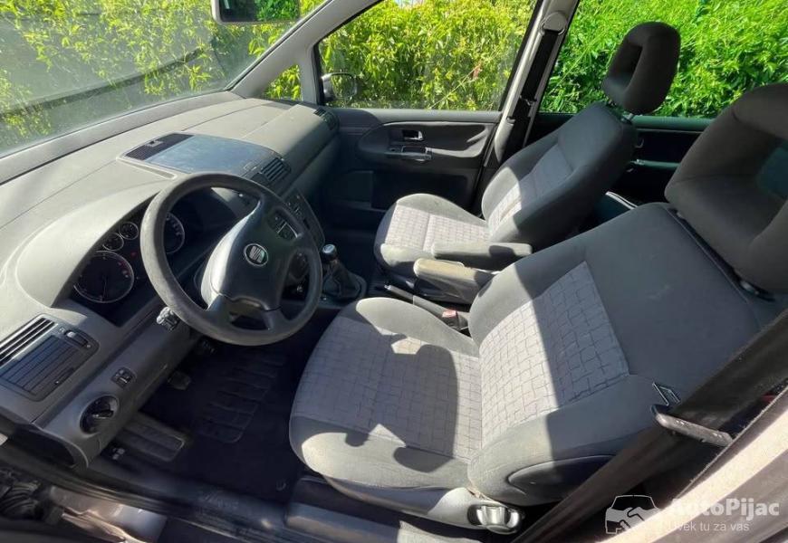 seat_alhambra_5_polovni_automobili_autopijac.rs