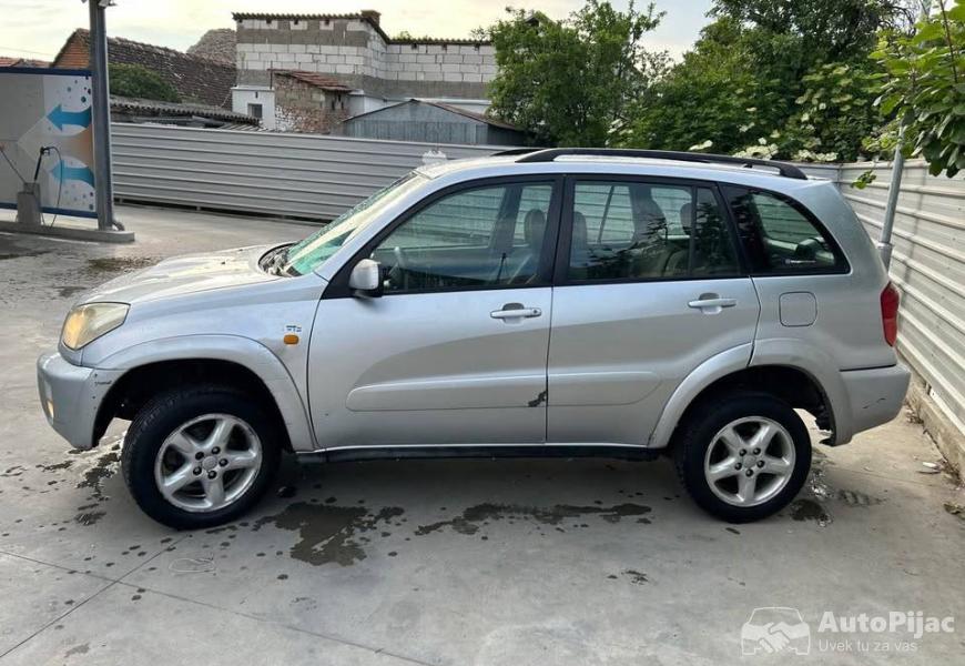 toyota_rav4_20d_4x4_2003god_reg_72026_4_polovni_automobili_autopijac.rs