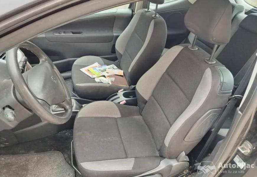 peugeot_207_14vti_na_ime_kupca_ne_pali_7_polovni_automobili_autopijac.rs