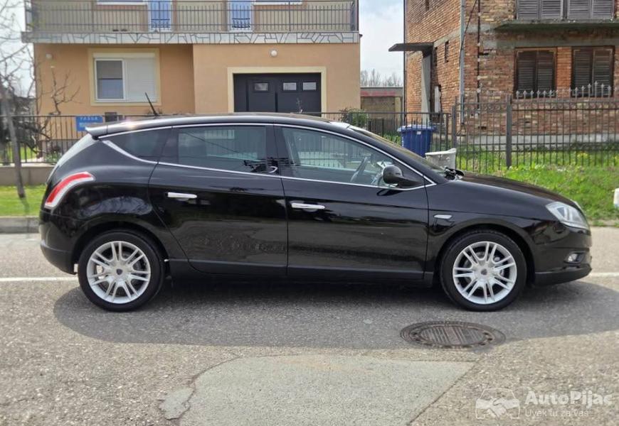 placeno_sve_do_6_polovni_automobili_autopijac.rs