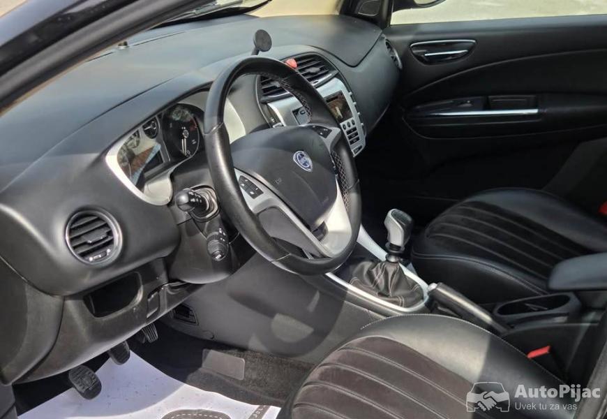 placeno_sve_do_8_polovni_automobili_autopijac.rs