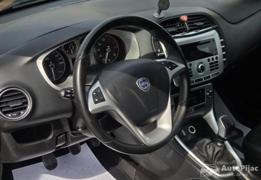 placeno_sve_do_9_polovni_automobili_autopijac.rs