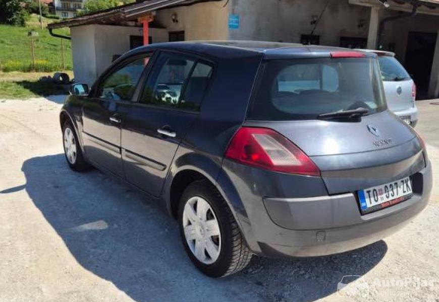 renault_megane_15dci_2_polovni_automobili_autopijac.rs