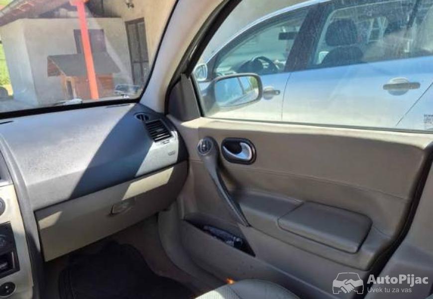 renault_megane_15dci_5_polovni_automobili_autopijac.rs