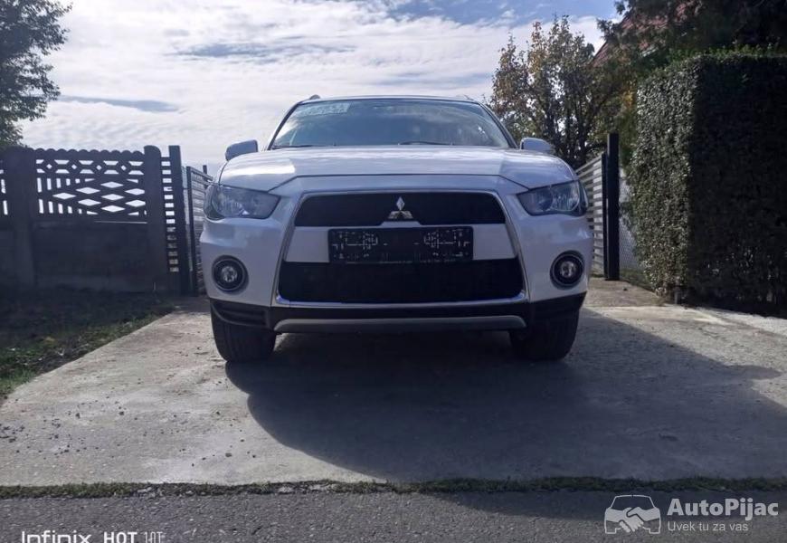 prodajem_mitsubishi_outlander_20_benzin_10_polovni_automobili_autopijac.rs