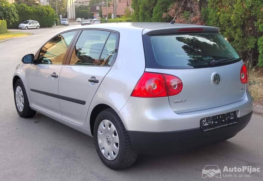 golf_5_19tdi77kv2005_god_za_delove_3_polovni_automobili_autopijac.rs