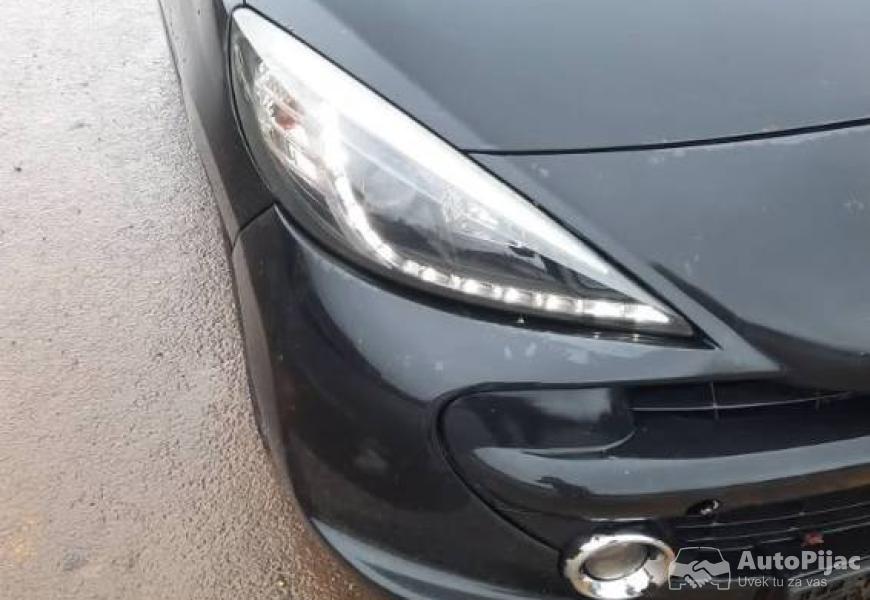 pezo_207_delovi_3_polovni_automobili_autopijac.rs