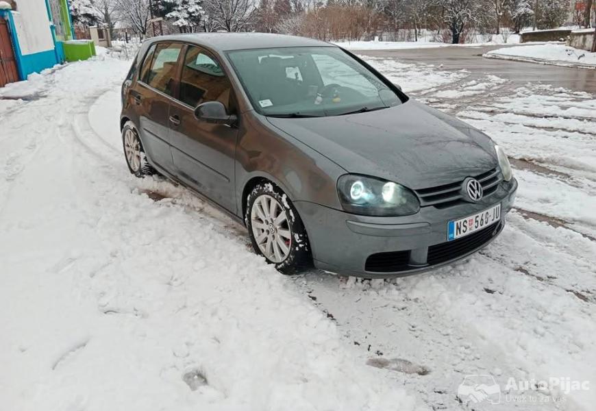 2004_volkswagen_golf_1_polovni_automobili_autopijac.rs