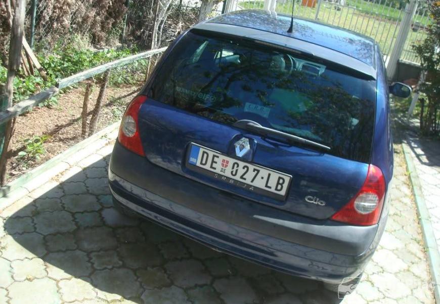 2003_renault_clio_12_16v_4_polovni_automobili_autopijac.rs