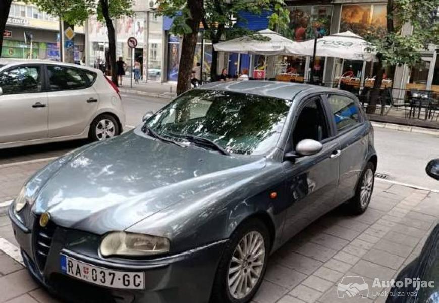 alfa_147_4_polovni_automobili_autopijac.rs
