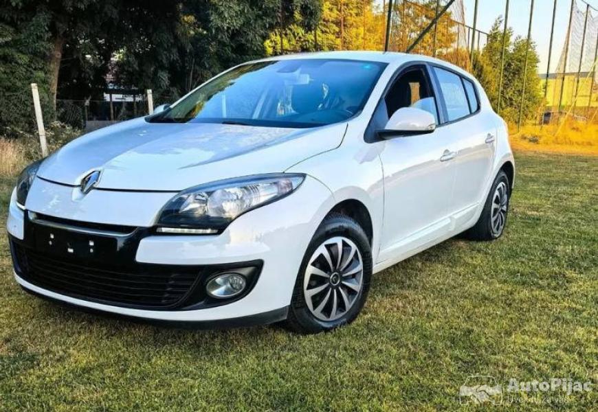 2013_reno_megane_3_hatchback_2_polovni_automobili_autopijac.rs