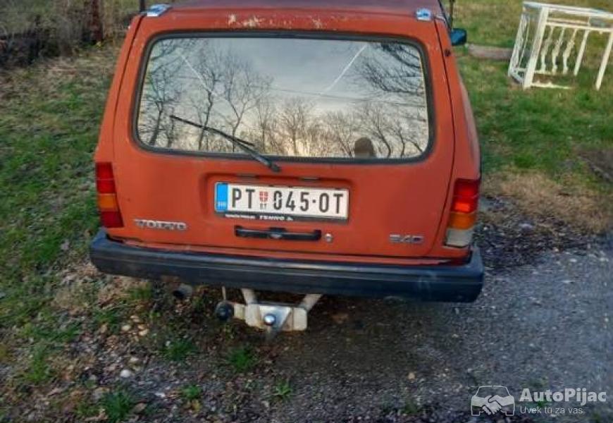 volvo240_3_polovni_automobili_autopijac.rs