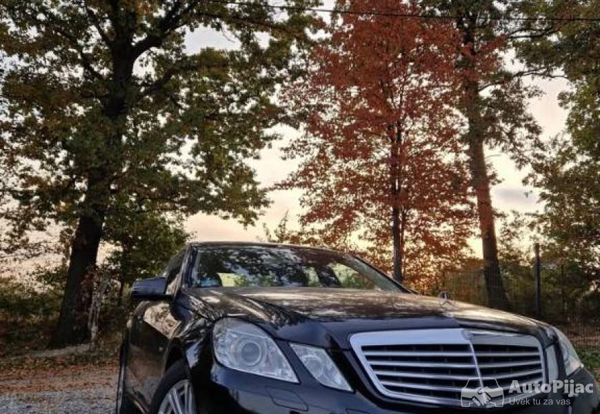 2011_mercedesbenz_eclass_7_polovni_automobili_autopijac.rs