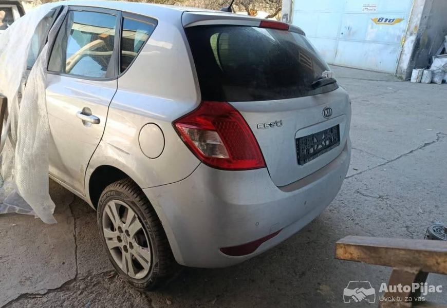 2011_kia_ceed_2_polovni_automobili_autopijac.rs
