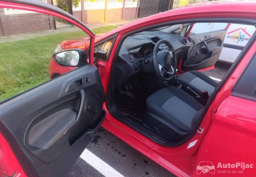 ford_fiest_2012_12_benzingas_auto_u_dobrom_stanju_5_polovni_automobili_autopijac.rs