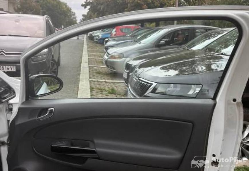 opel_corsa_d_7_polovni_automobili_autopijac.rs