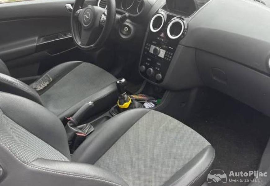 opel_corsa_d_8_polovni_automobili_autopijac.rs