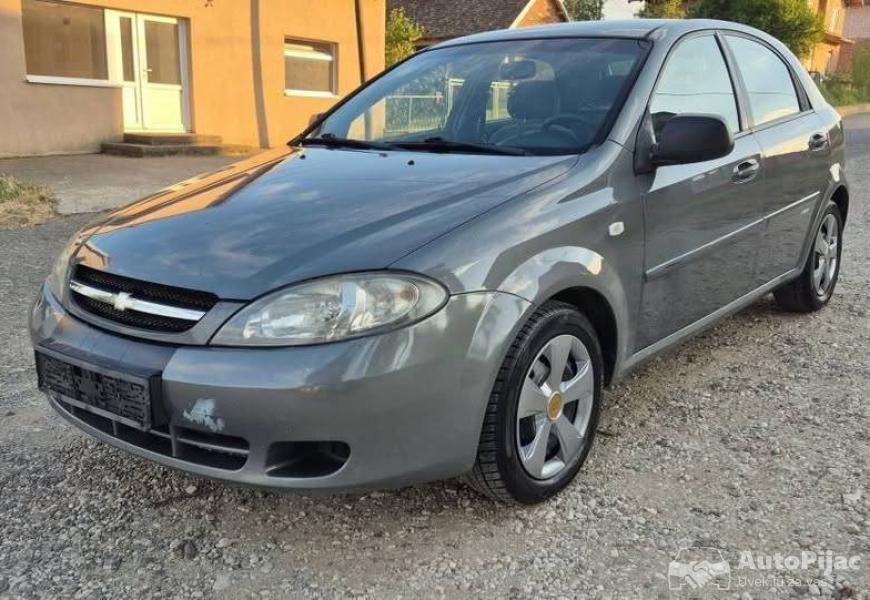 chevrolet_stranac_mesto_provo_4_polovni_automobili_autopijac.rs