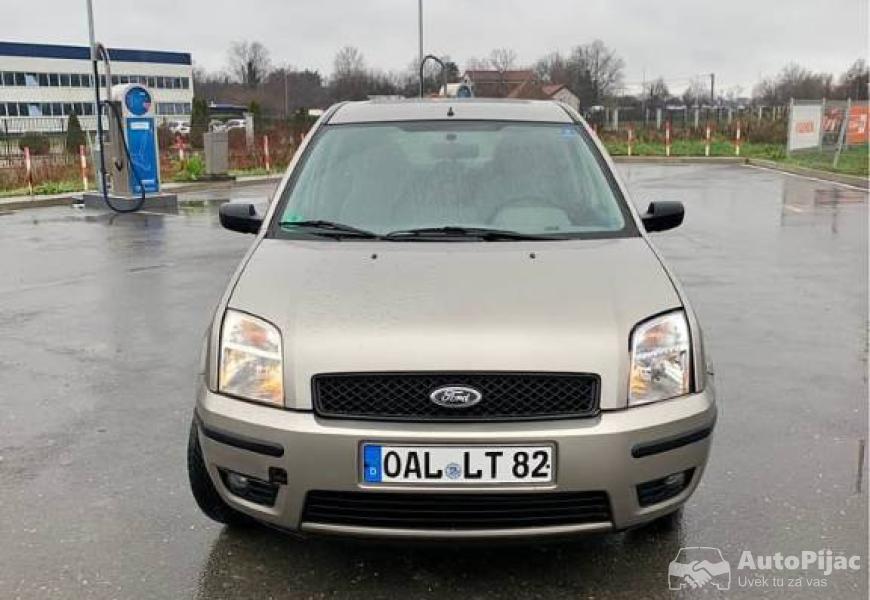 ford_fusion_stranac_sa_tablicama_1_polovni_automobili_autopijac.rs