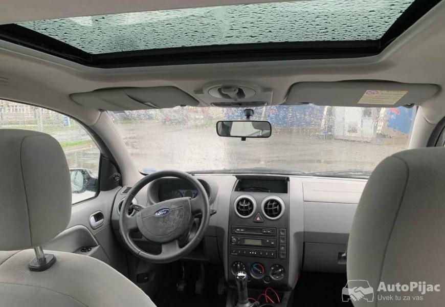 ford_fusion_stranac_sa_tablicama_8_polovni_automobili_autopijac.rs