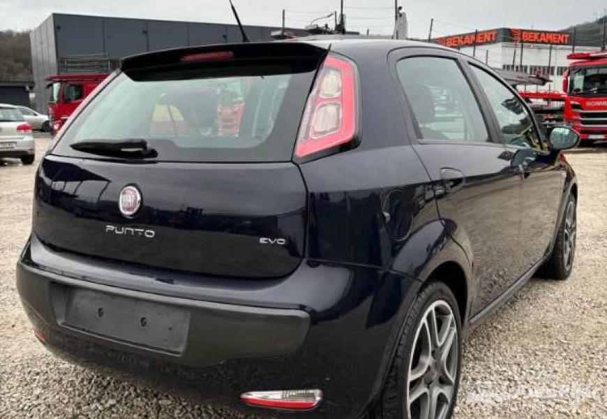 fiat_evo_13_mjet_2010_4_polovni_automobili_autopijac.rs